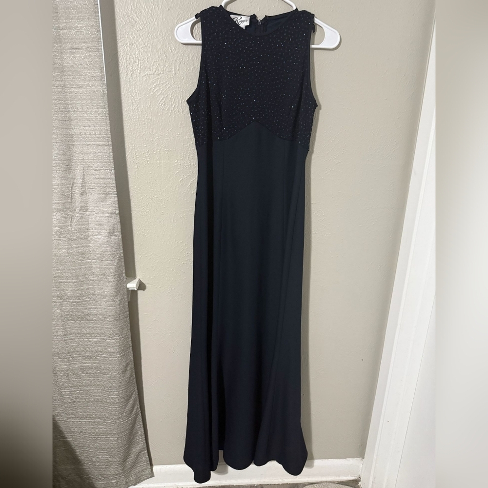 Reggio size 6 sparkly sequin long party prom formal dress in navy blue